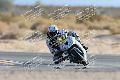 media/Nov-16-2024-CVMA (Sat) [[0e4bb1f32f]]/Race 9-Amateur Supersport Middleweight/